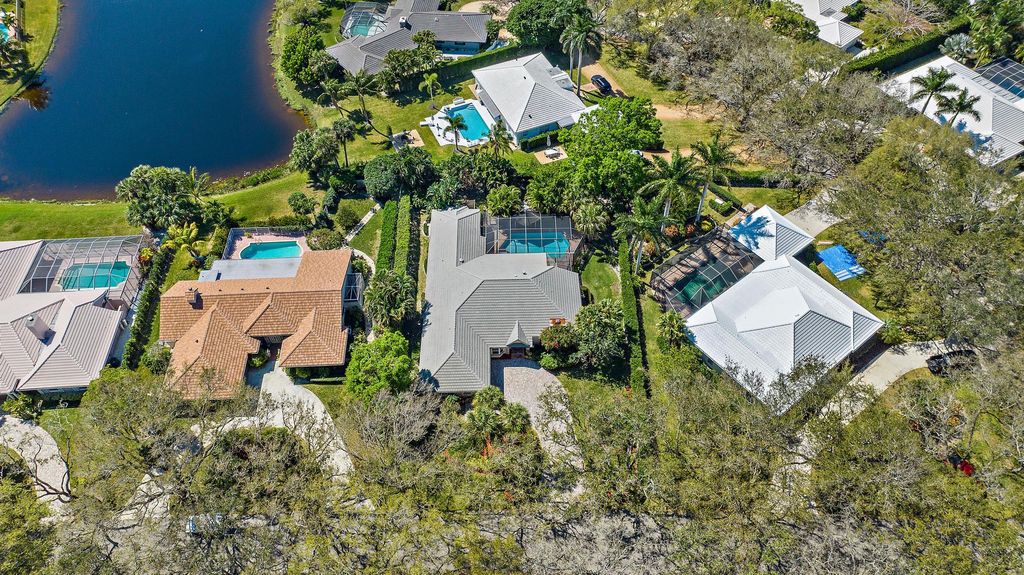 Photo of 162 Via Veracruz, Jupiter, FL 33458 (MLS # R10965008)