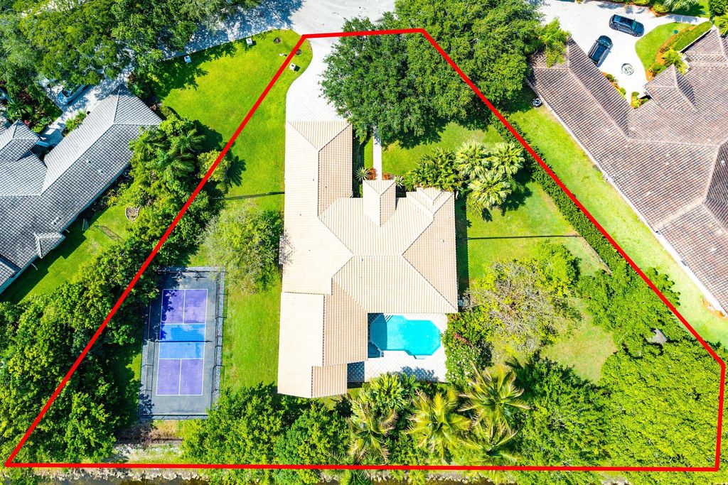 Photo of 11600 NW 5th Street, Plantation, FL 33325 (MLS # B26028550)