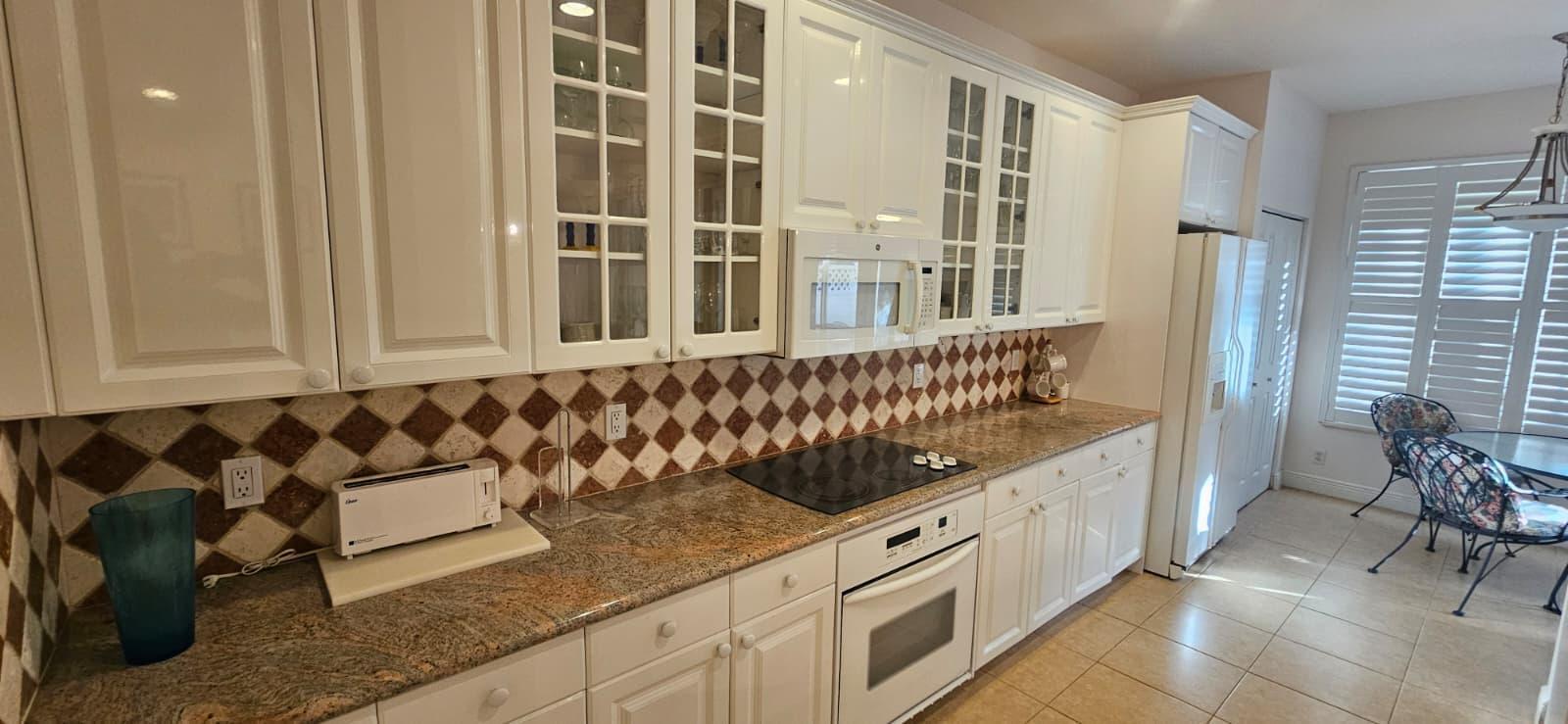 179 Las Brisas Circle