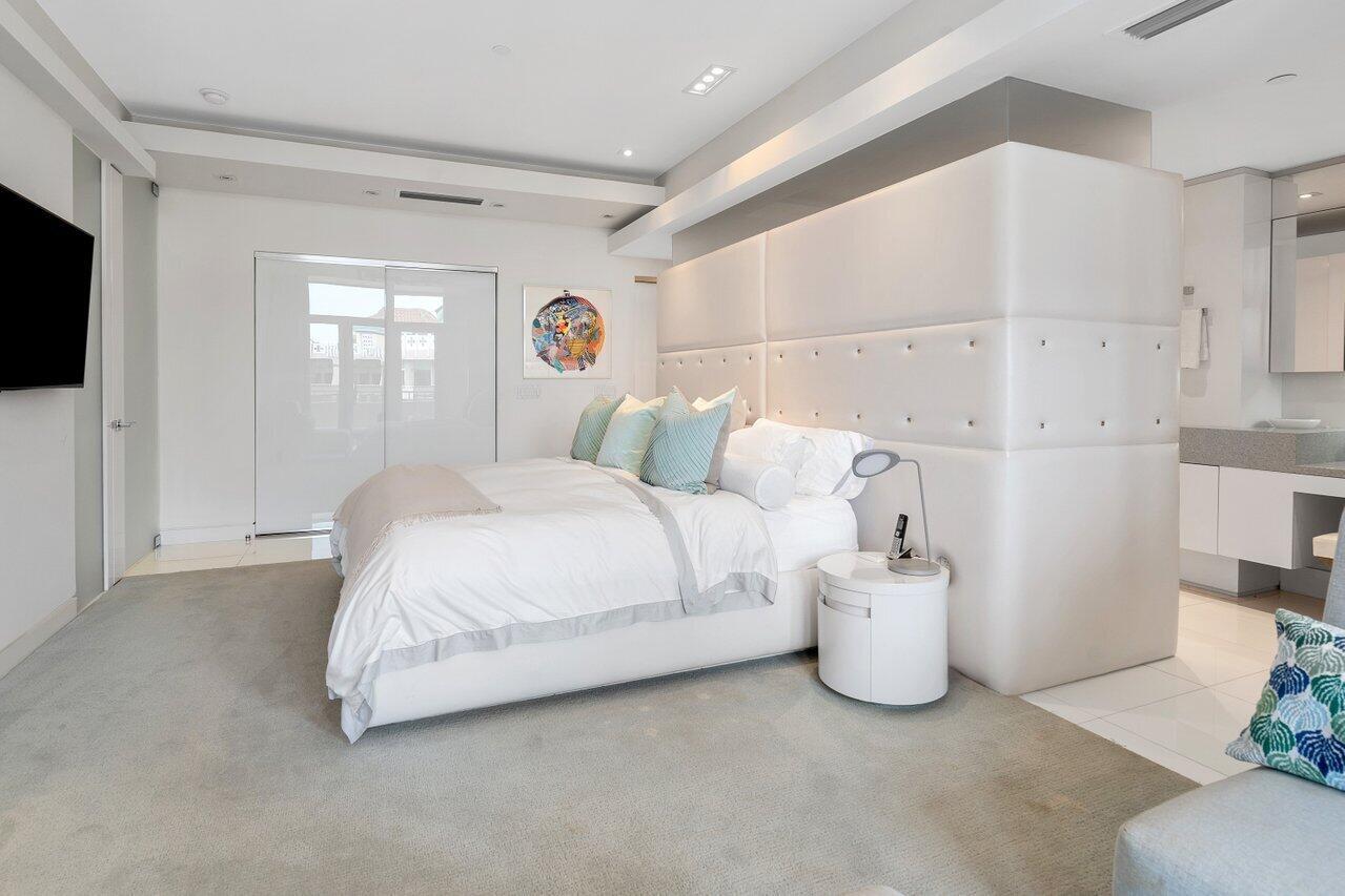 MIZNER TOWER CONDO - Residential