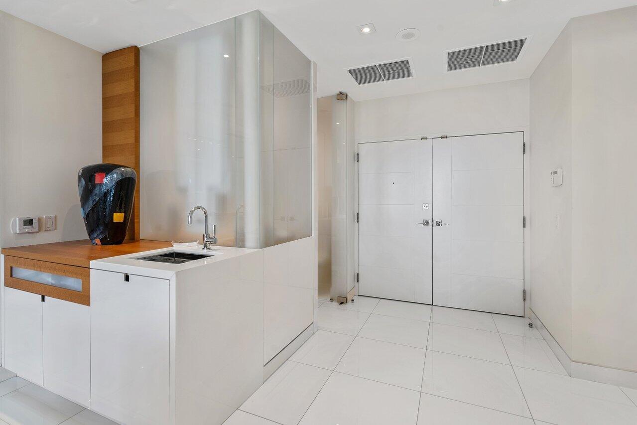 MIZNER TOWER CONDO - Residential