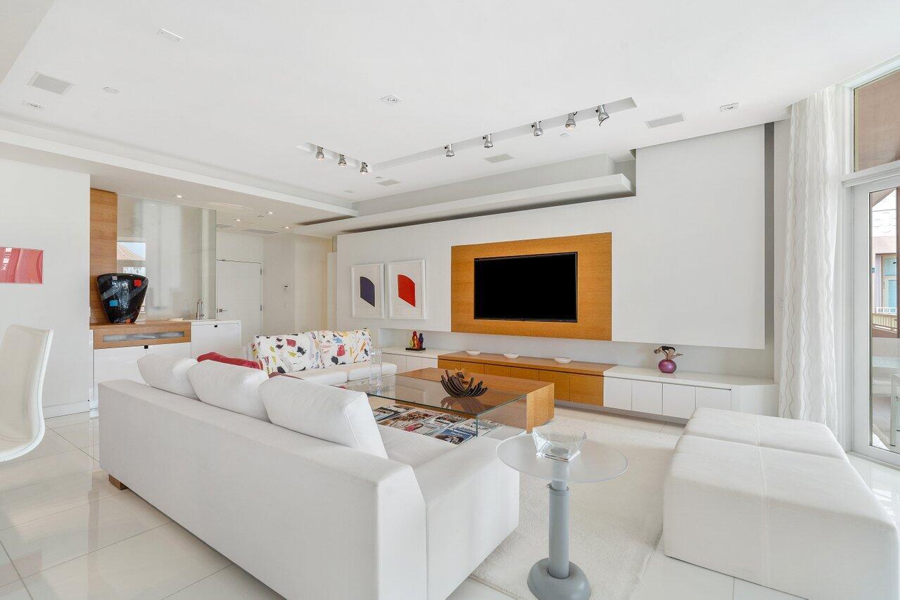 MIZNER TOWER CONDO - Residential