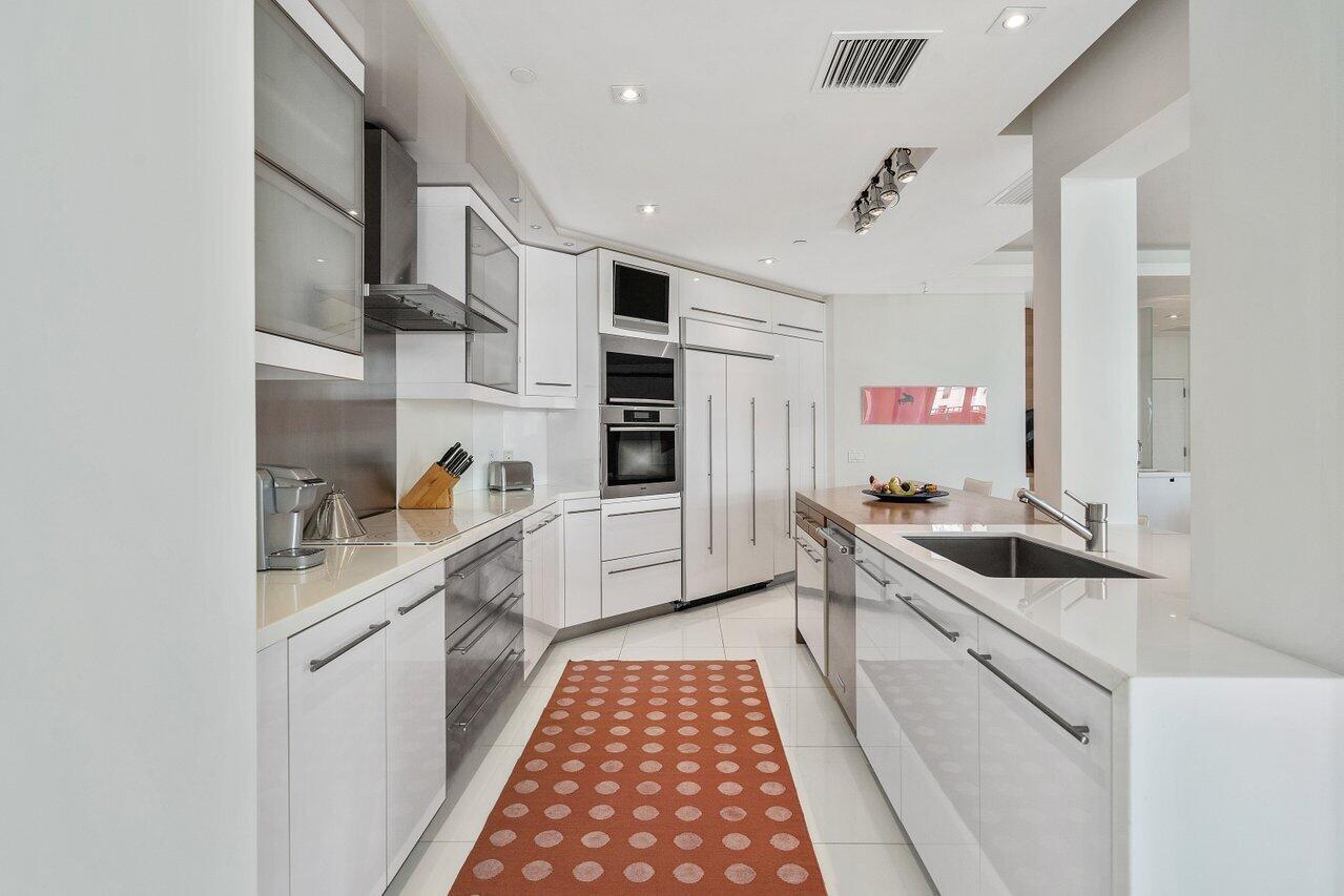 MIZNER TOWER CONDO - Residential