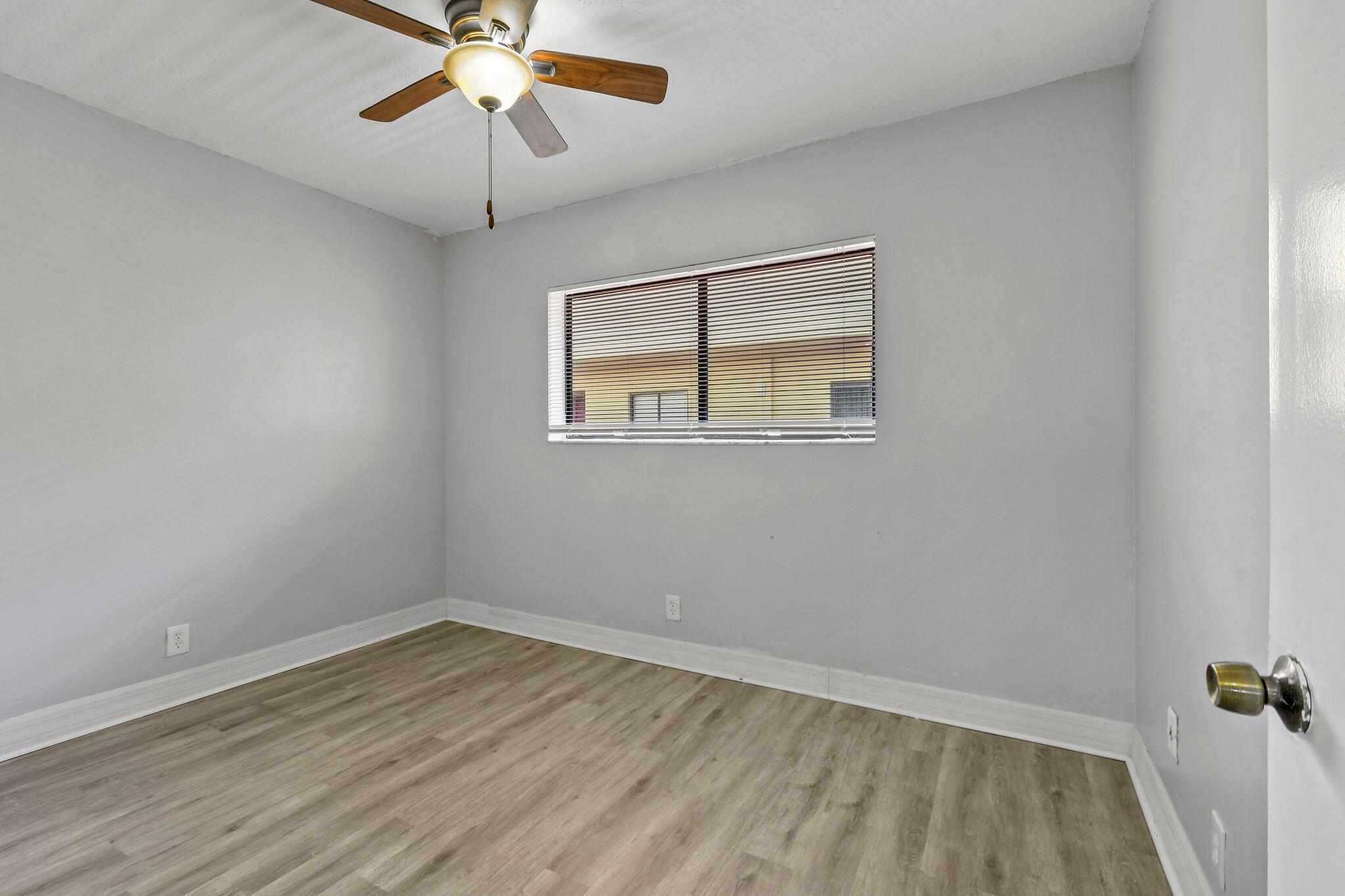 SEAGRAPE CONDO - Residential