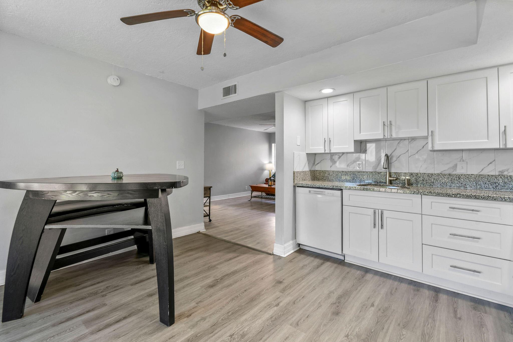 SEAGRAPE CONDO - Residential