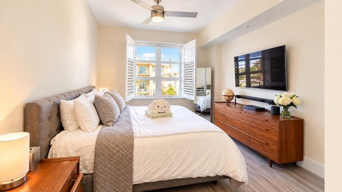 Tiny photo for 403 S SAPODILLA Avenue #717, West Palm Beach, FL 33401 (MLS # B26088619)