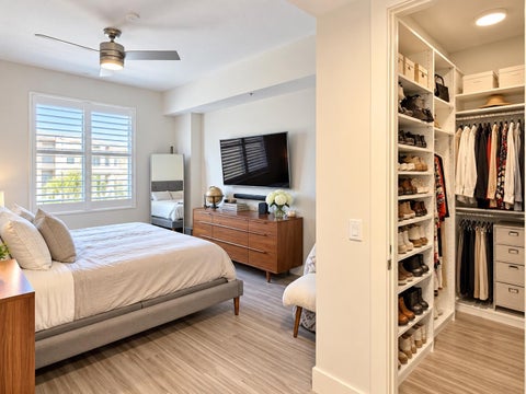 Tiny photo for 403 S SAPODILLA Avenue #717, West Palm Beach, FL 33401 (MLS # B26088619)