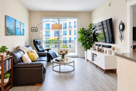 Photo of 403 S SAPODILLA Avenue #717, West Palm Beach, FL 33401 (MLS # B26088619)