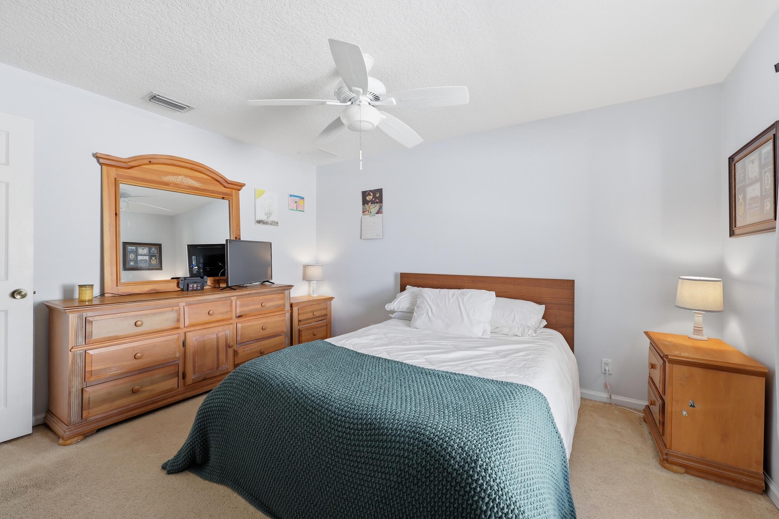 PORT ST LUCIE SECTION 46 1ST REPLAT - Residential