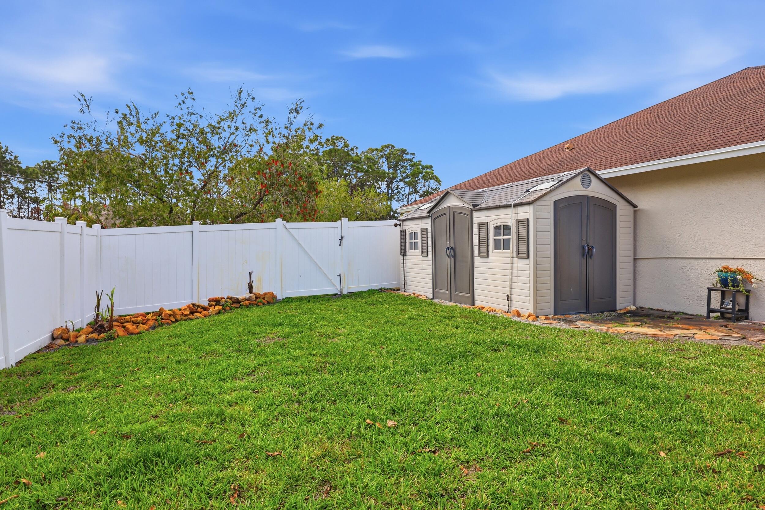 PORT ST LUCIE SECTION 46 1ST REPLAT - Residential