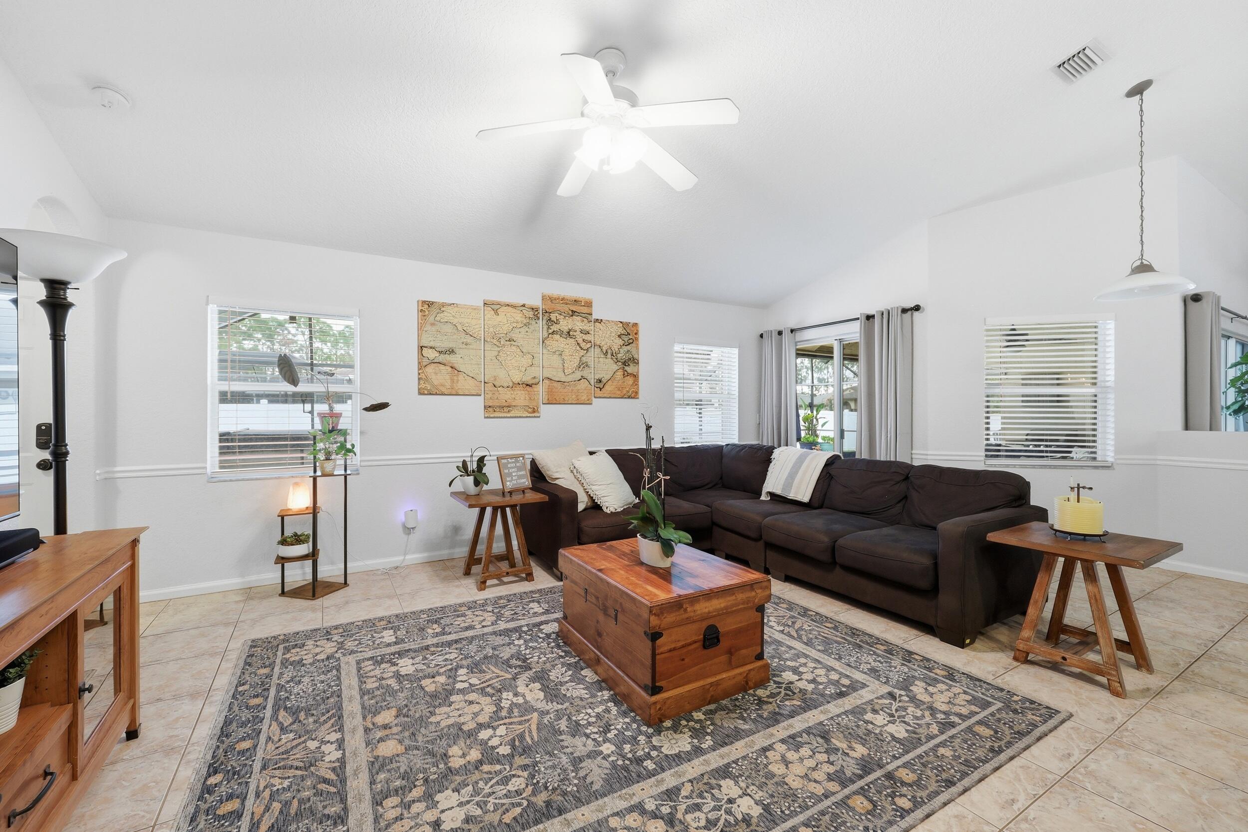 PORT ST LUCIE SECTION 46 1ST REPLAT - Residential