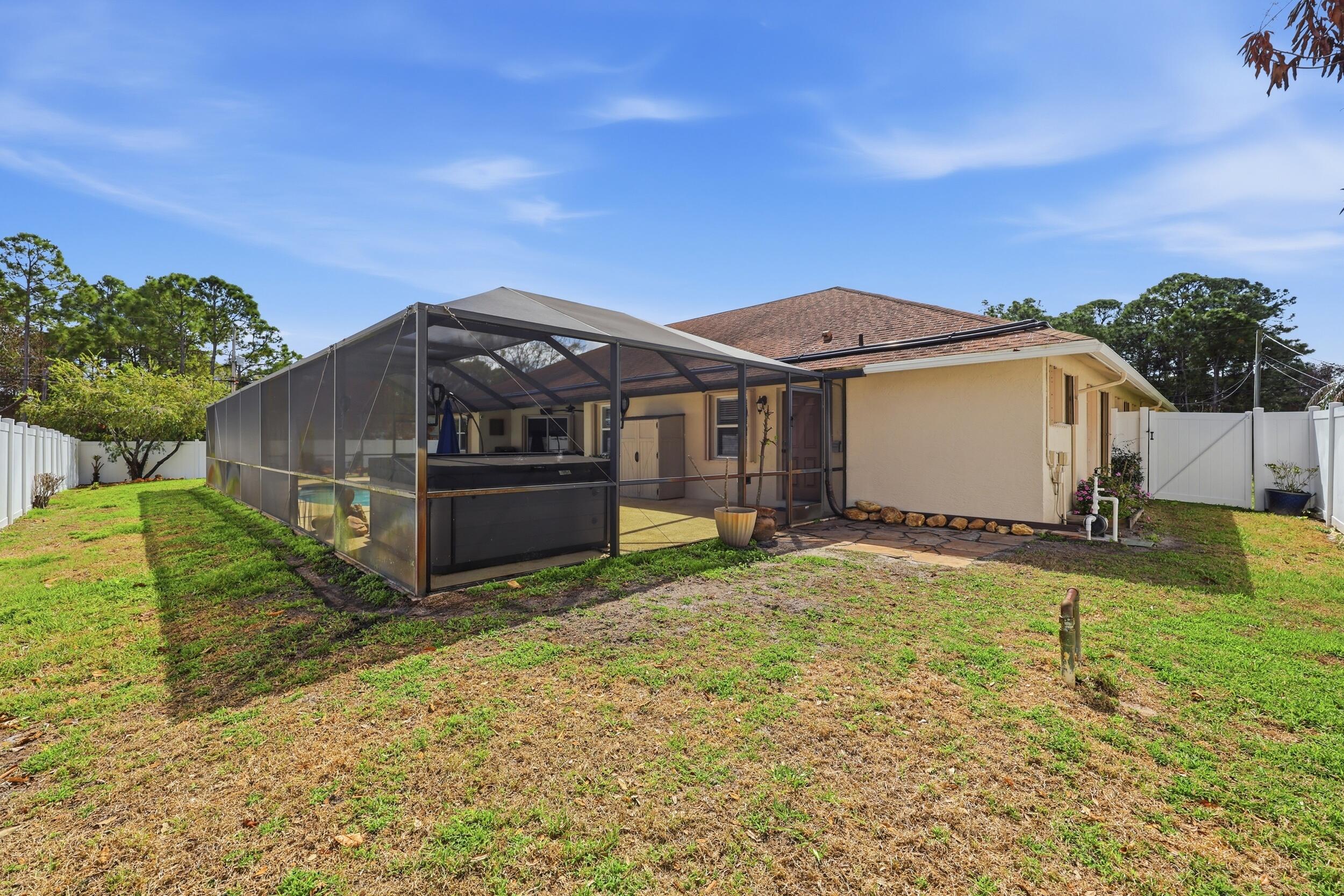 PORT ST LUCIE SECTION 46 1ST REPLAT - Residential