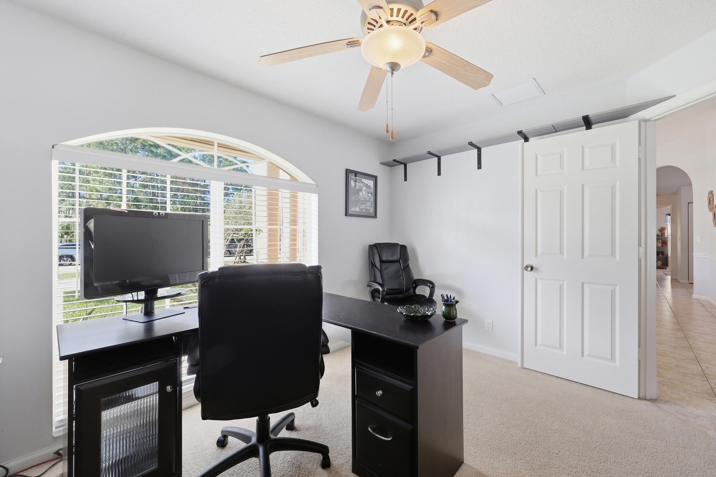 PORT ST LUCIE SECTION 46 1ST REPLAT - Residential