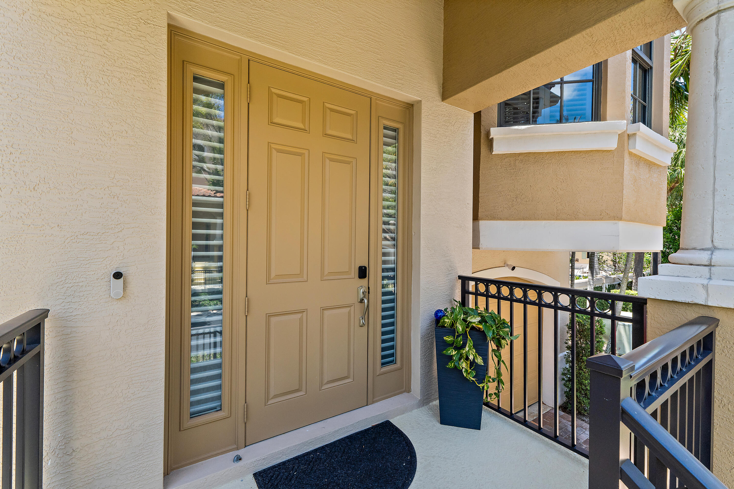 605 Del Sol Circle