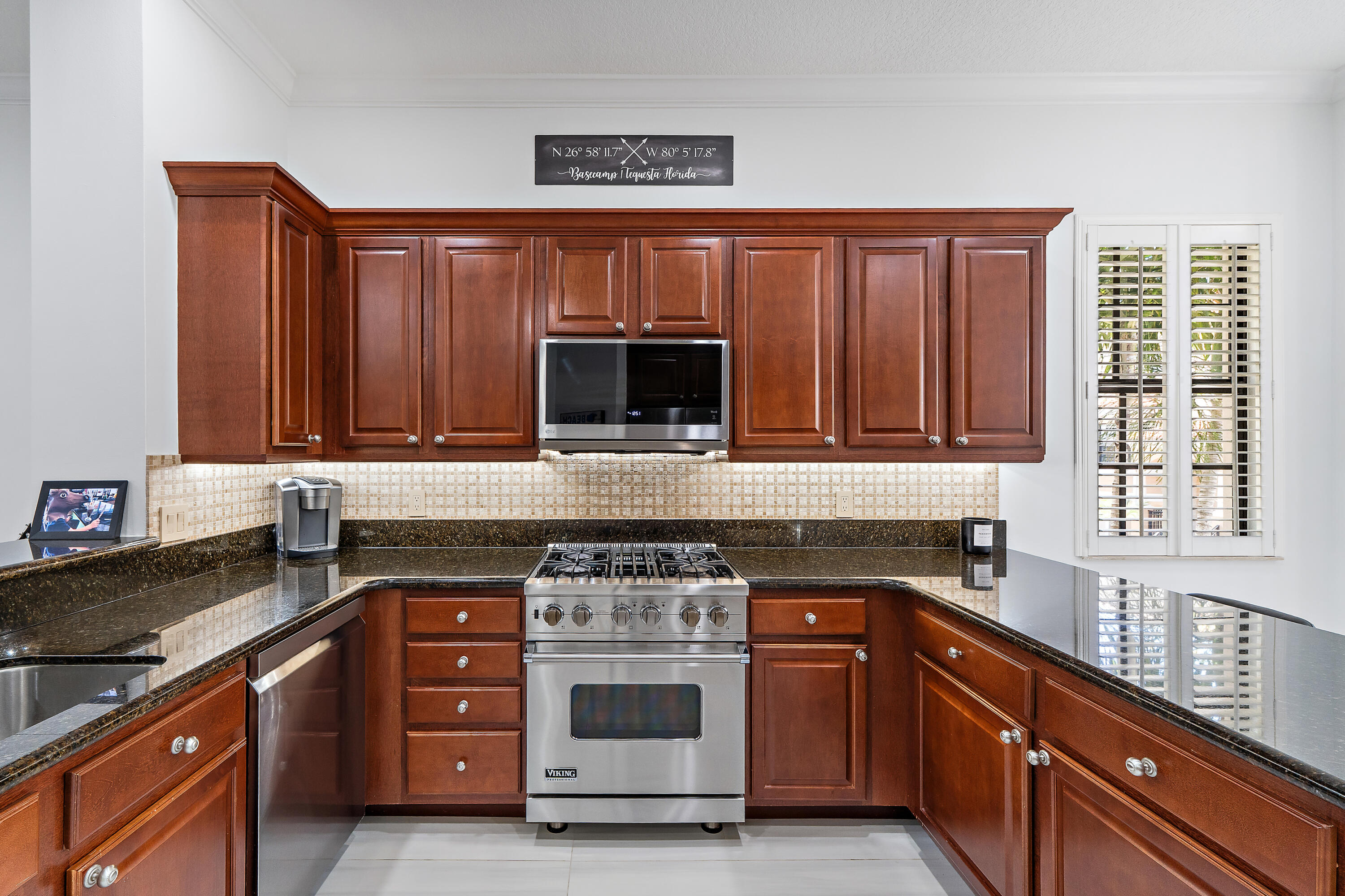 CASA DEL SOL OF TEQUESTA - Residential