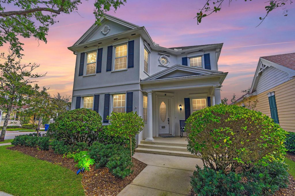 Photo of 213 New Haven Boulevard, Jupiter, FL 33458 (MLS # R10959793)