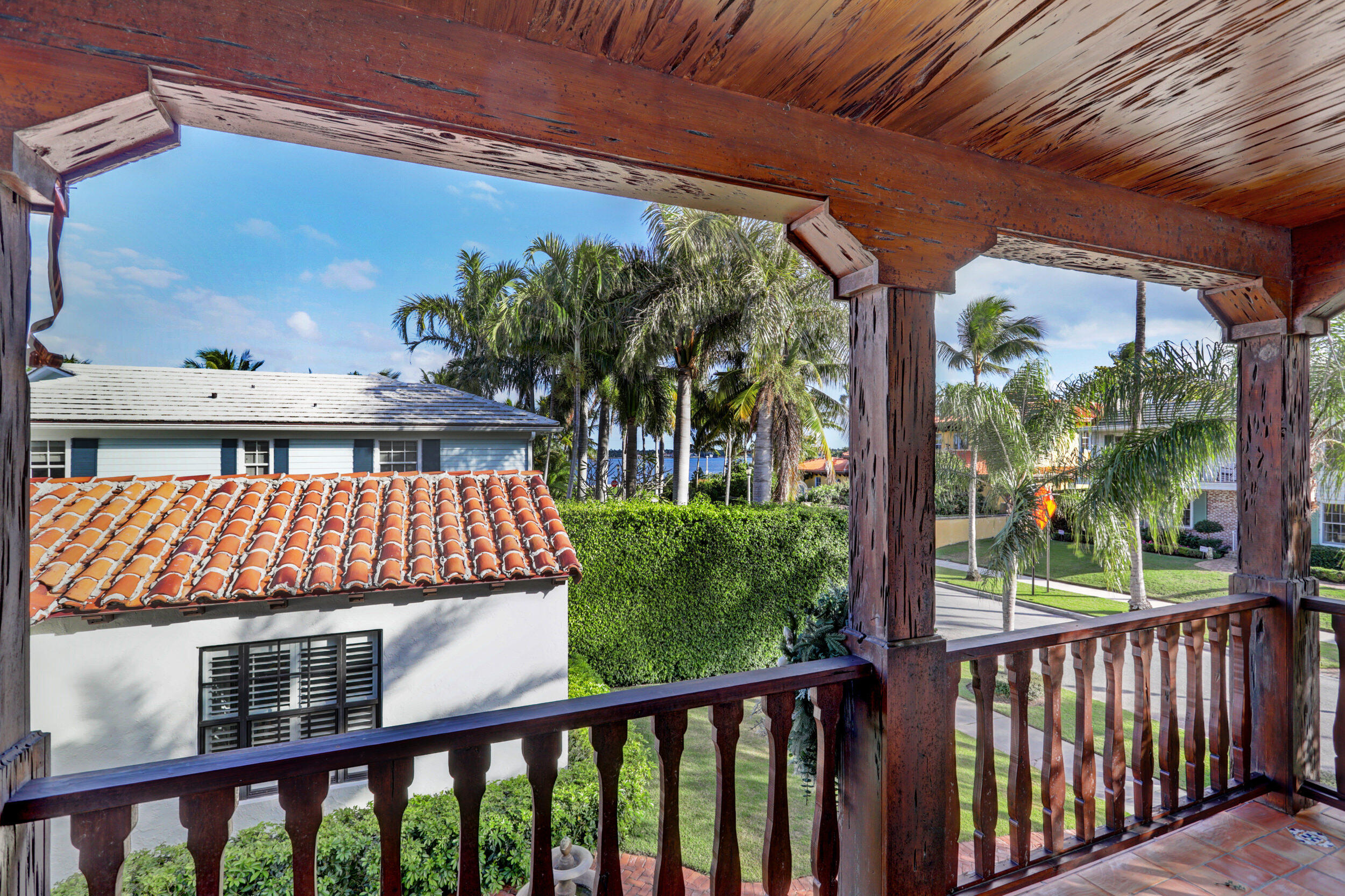 MONCEAUX - Residential