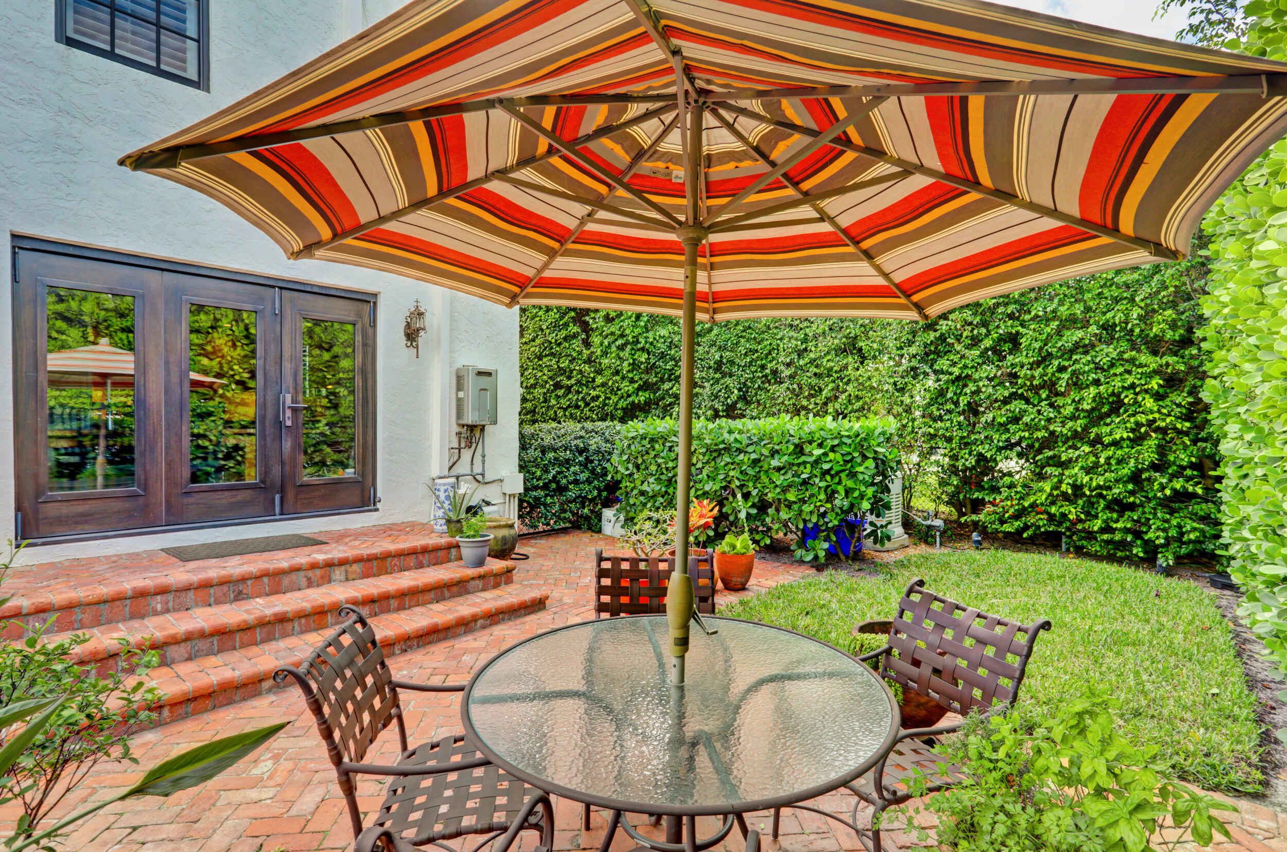 MONCEAUX - Residential