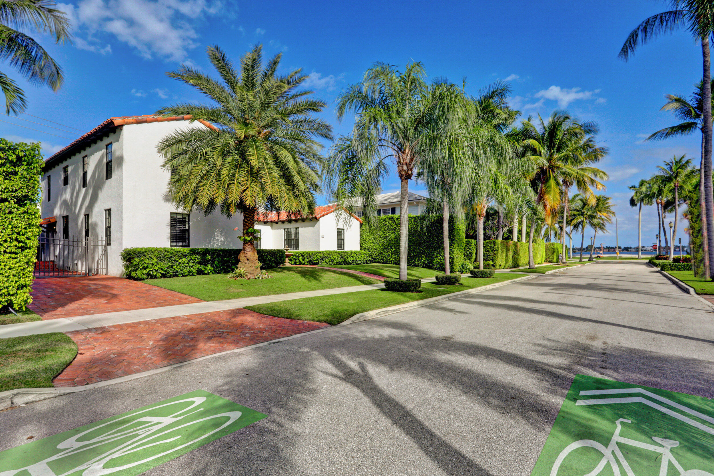 MONCEAUX - Residential