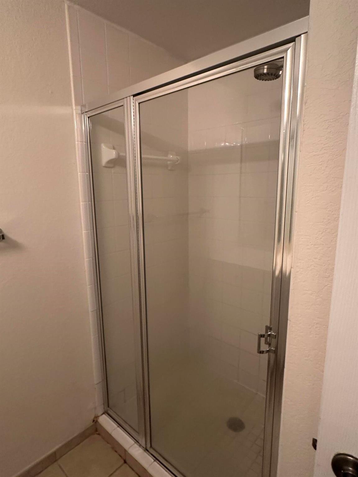 SAN MATERA THE GARDENS CO - Residential Lease