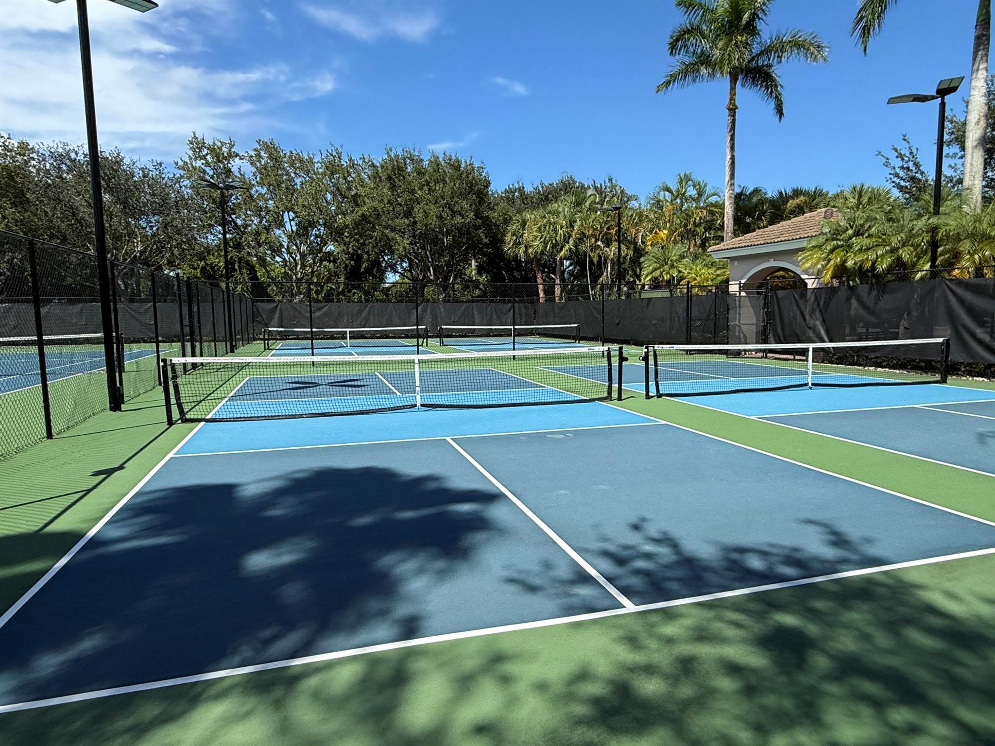 SAN MATERA THE GARDENS CO - Residential Lease