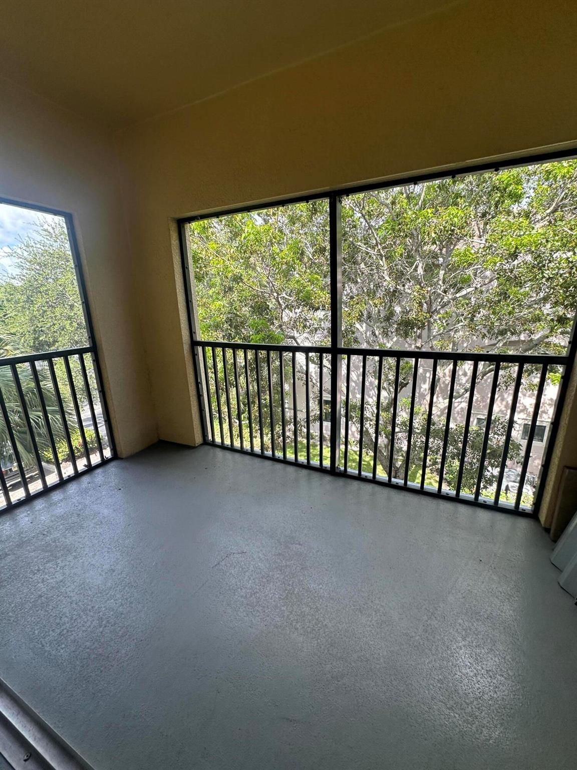 SAN MATERA THE GARDENS CO - Residential Lease