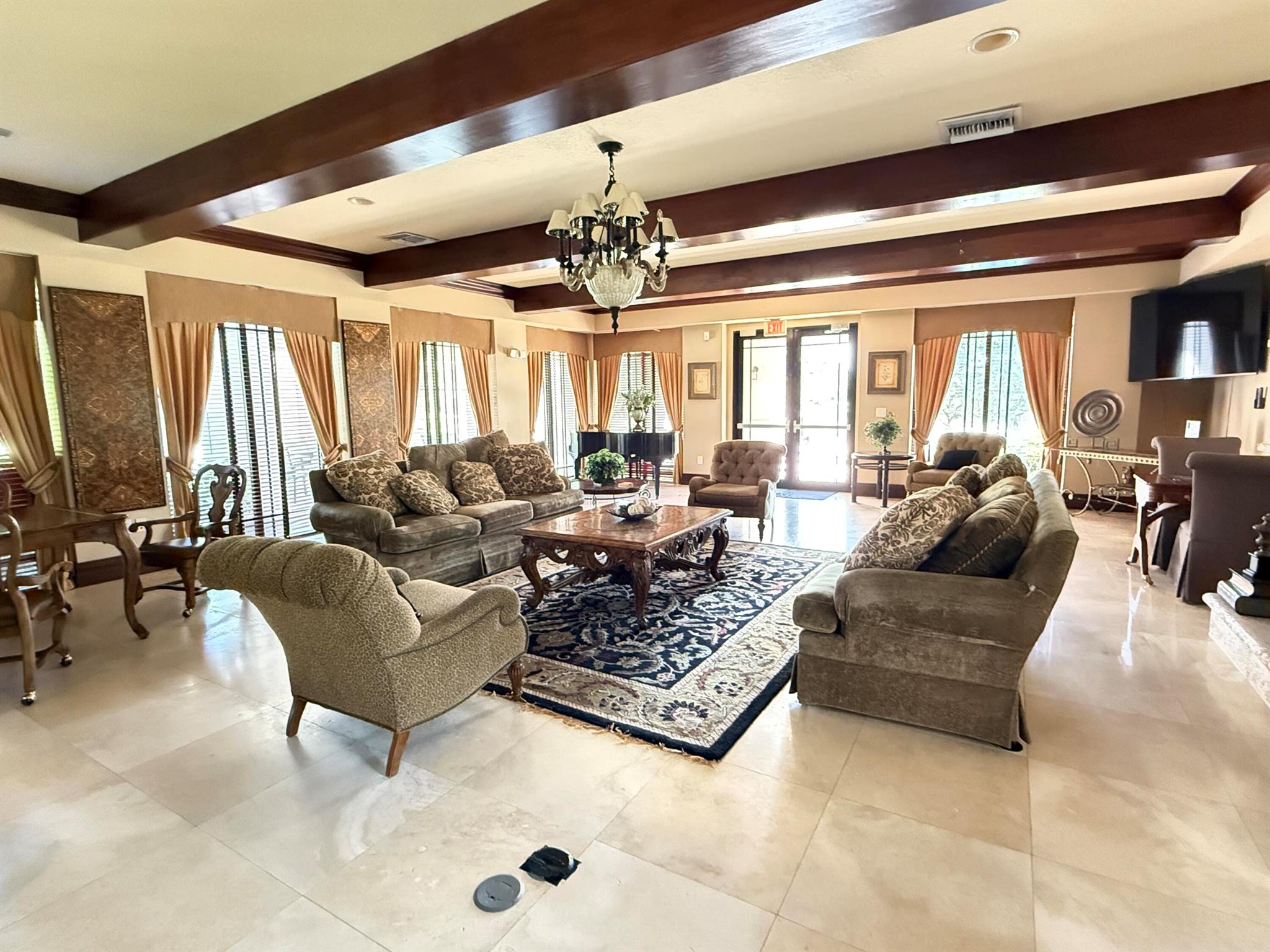 SAN MATERA THE GARDENS CO - Residential Lease