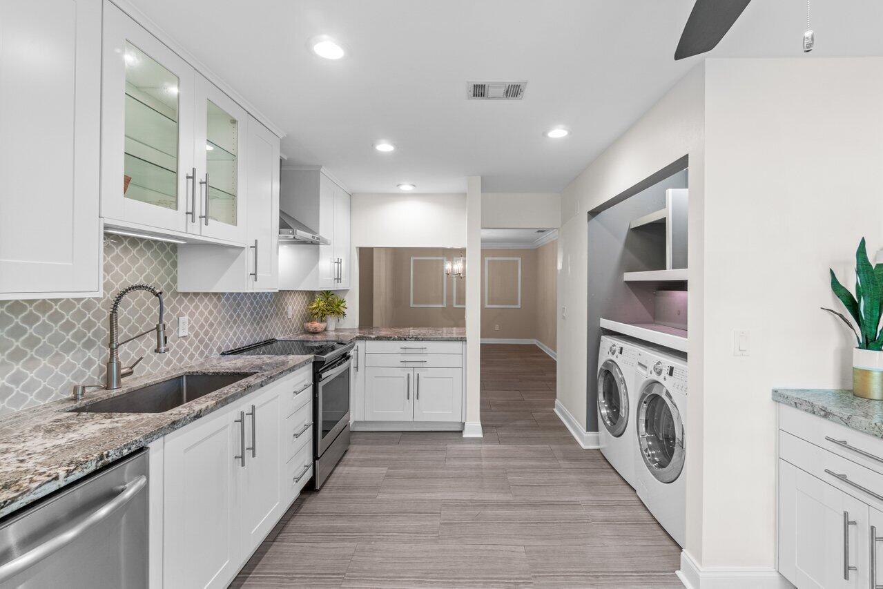 Photo 1 of 22 — 9240 Sabal Ridge Circle B, Boca Raton, FL 33428