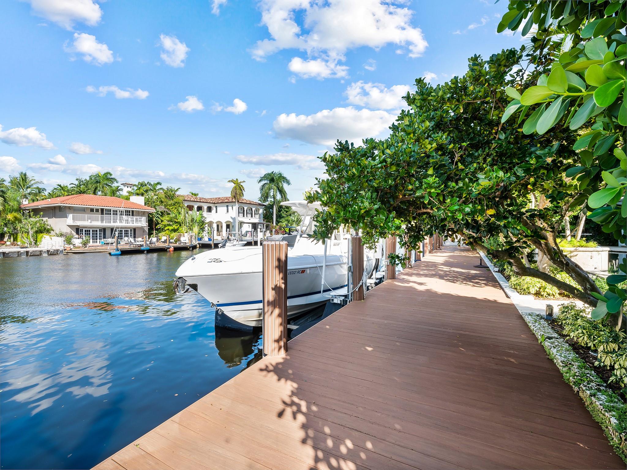 Rio Vista Isles - Residential