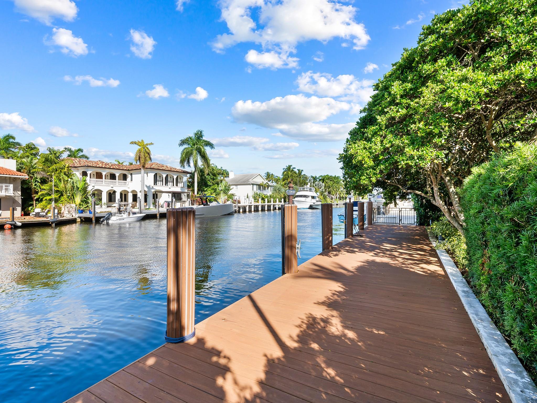 Rio Vista Isles - Residential