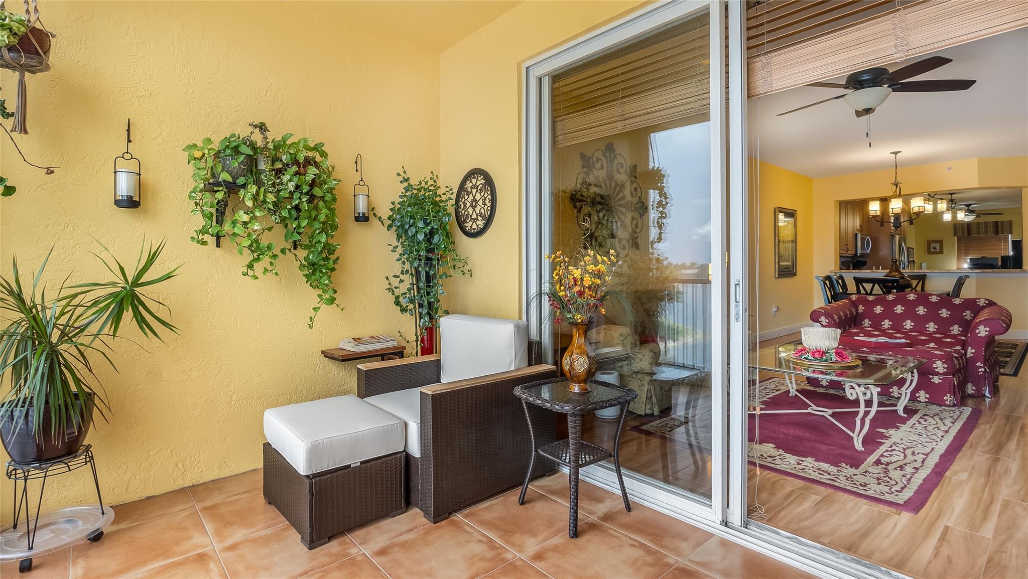 SOUTHAMPTON CONDOMINIUM - Residential