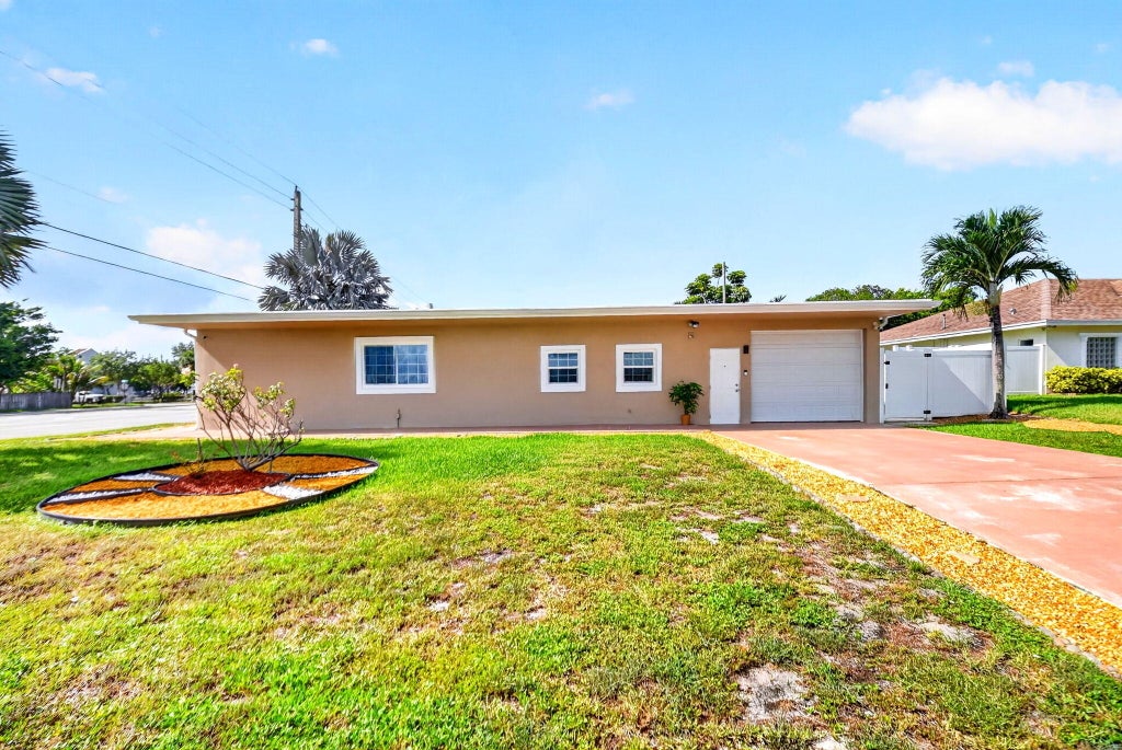 Photo of 6901 S Congress Avenue, Lake Worth, FL 33462 (MLS # B26047969)
