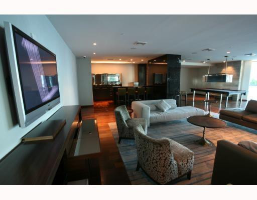 LAS OLAS BEACH CLUB - Residential