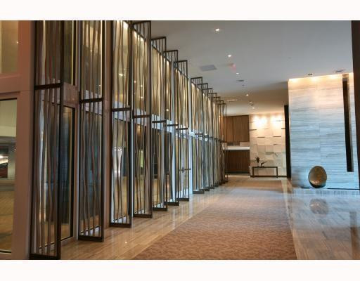 LAS OLAS BEACH CLUB - Residential