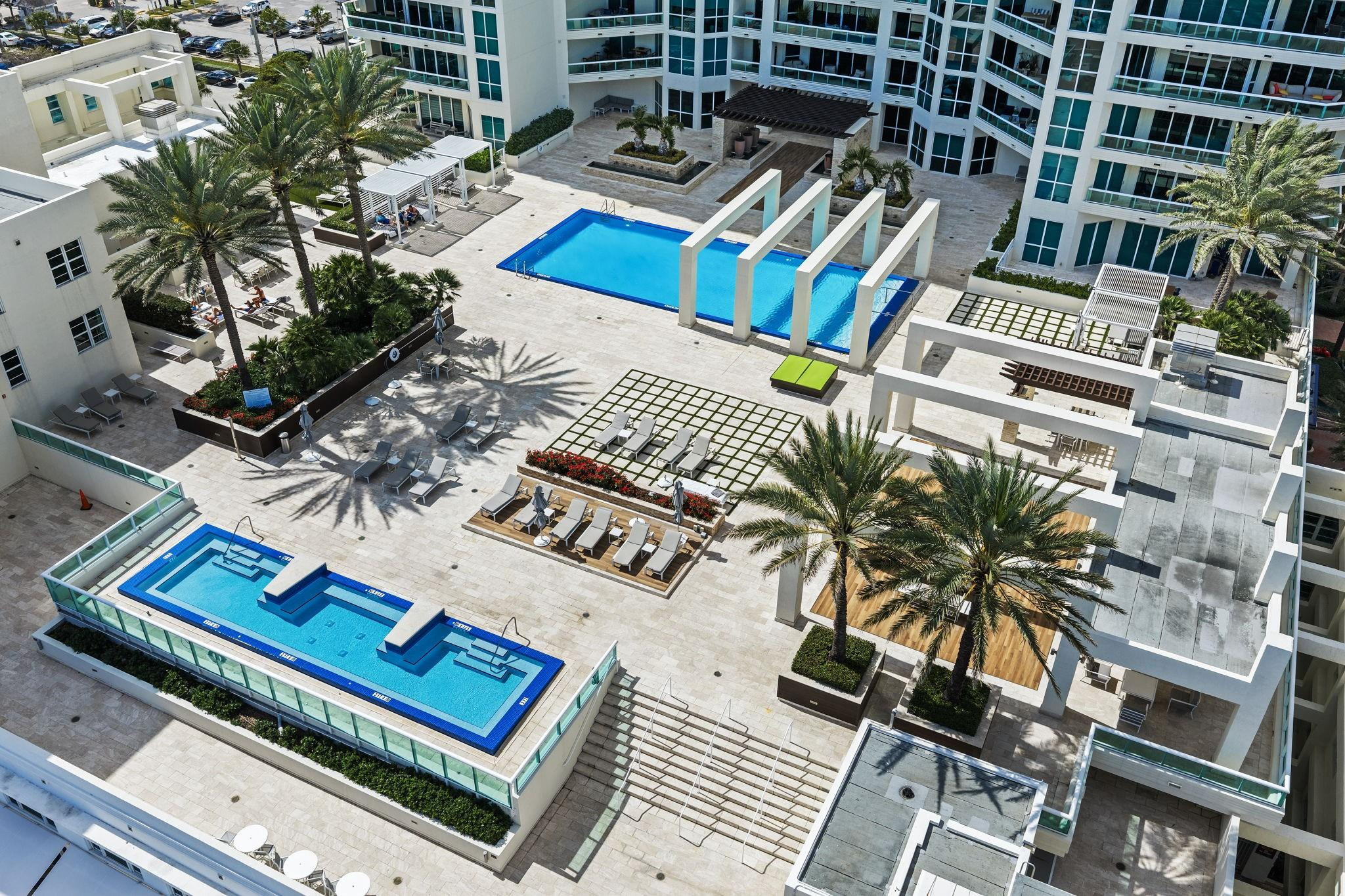 LAS OLAS BEACH CLUB - Residential