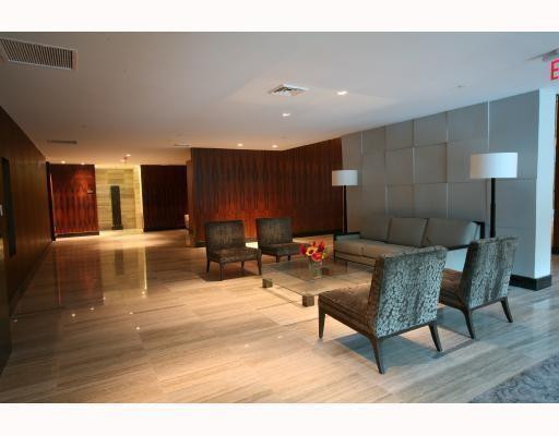 LAS OLAS BEACH CLUB - Residential