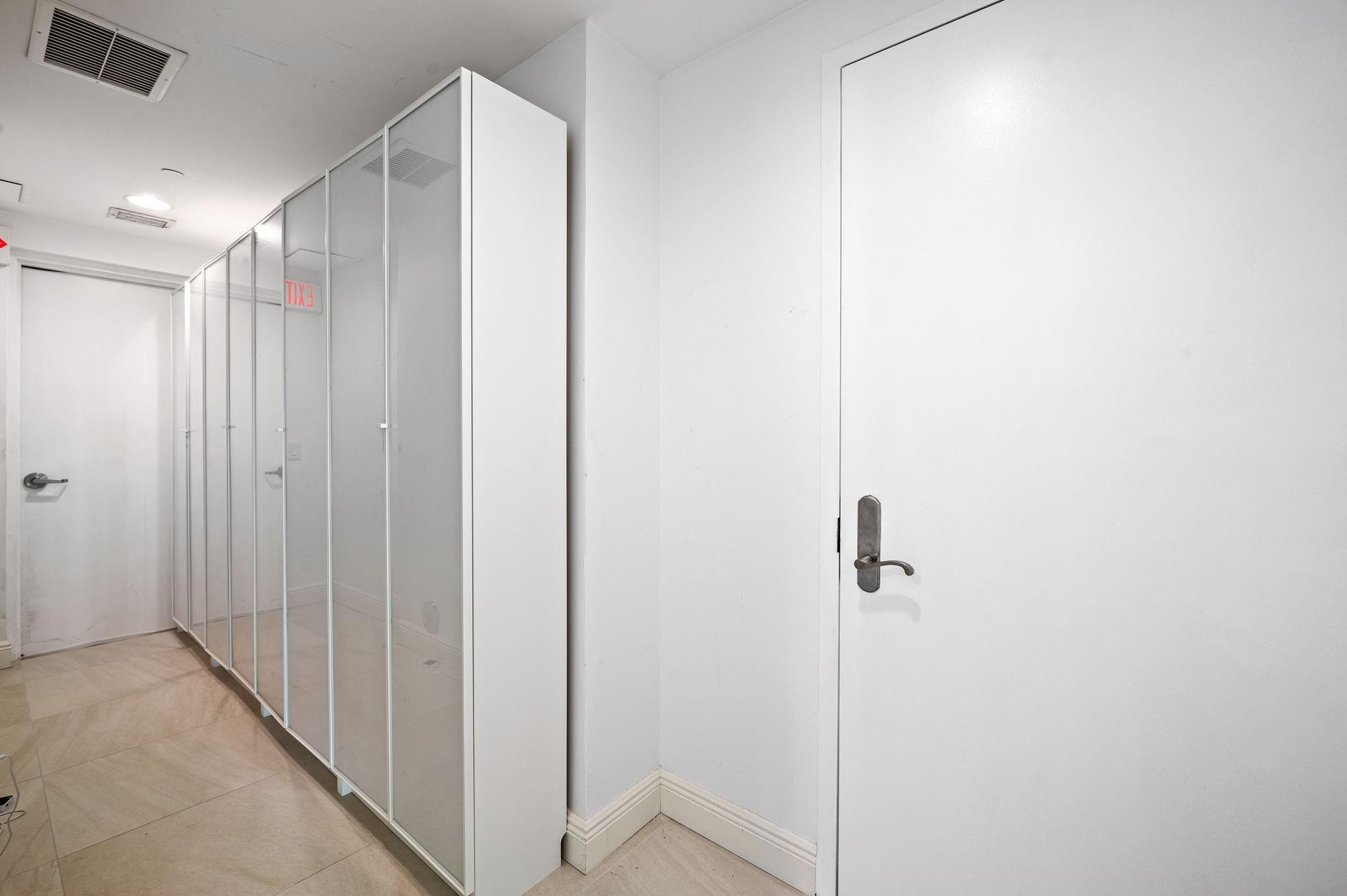 LAS OLAS BEACH CLUB - Residential