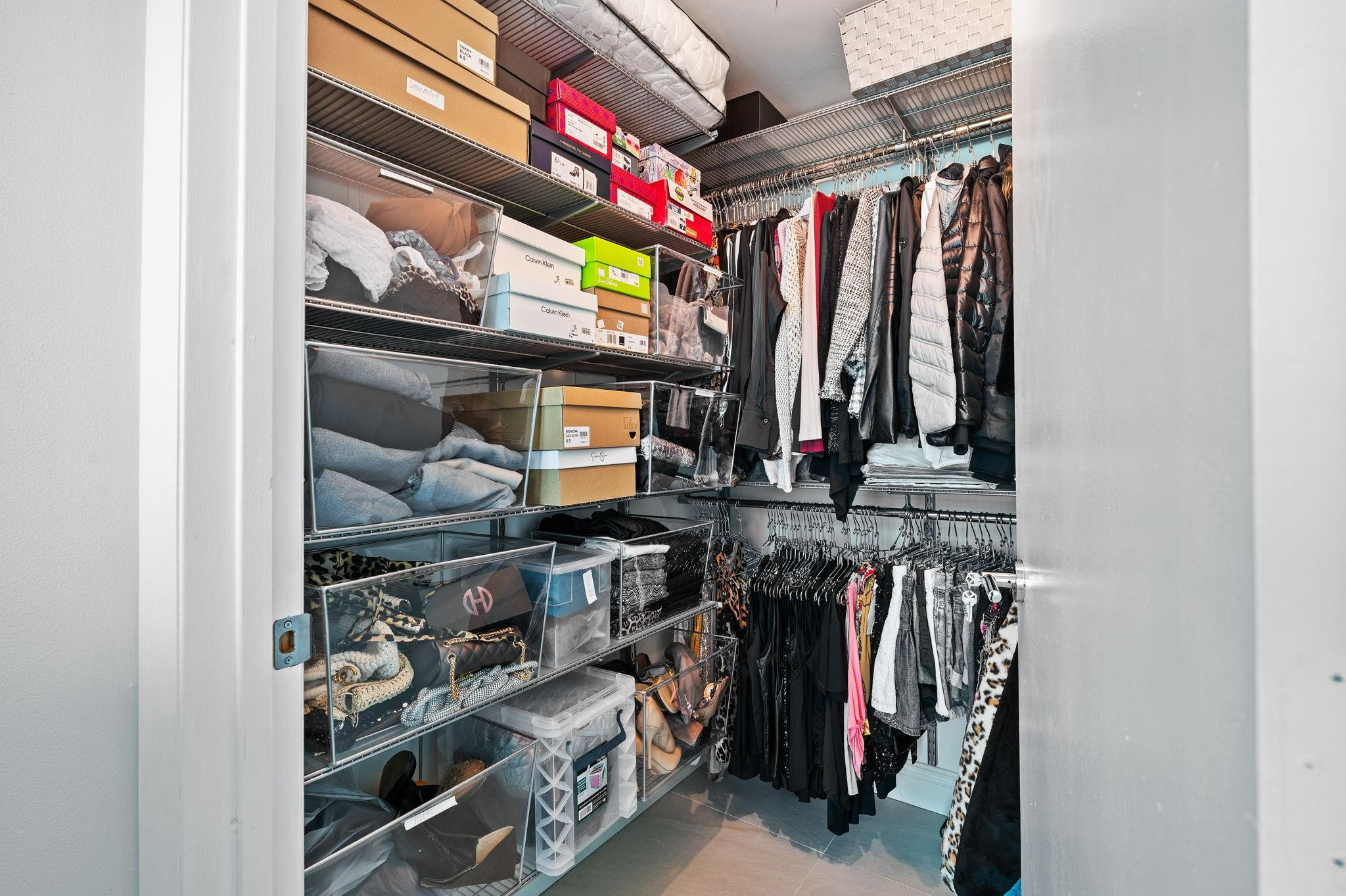 LAS OLAS BEACH CLUB - Residential