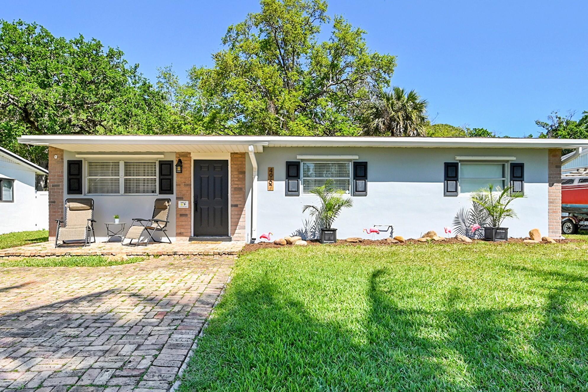4967 SW 4th Street