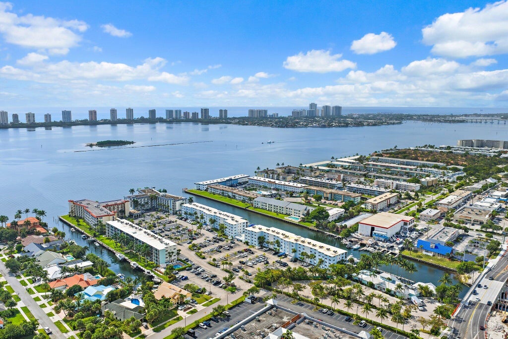 Photo of 100 PARADISE HARBOUR Boulevard #202, North Palm Beach, FL 33408 (MLS # B26084107)