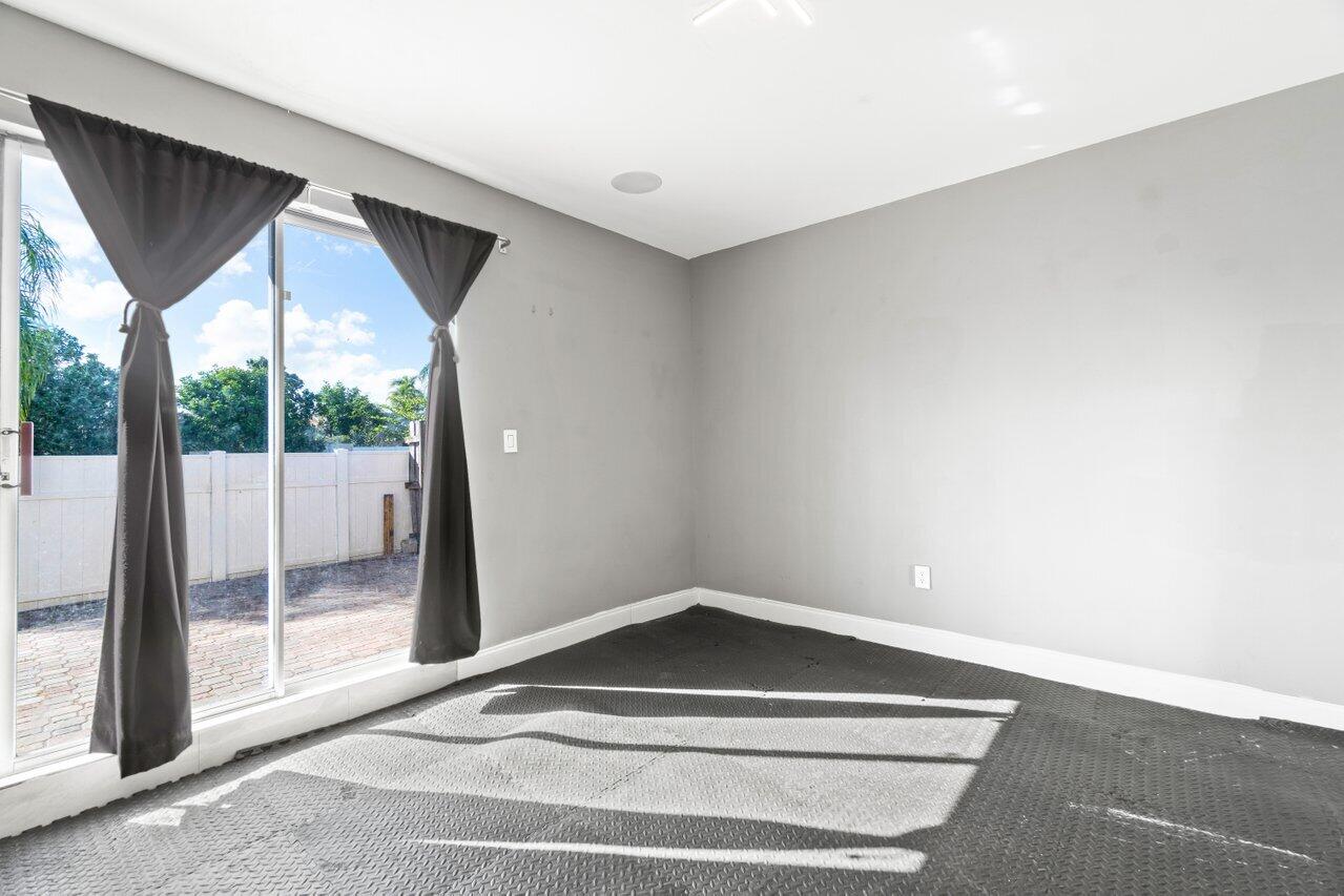 LANTANA HOMES 7 - Residential