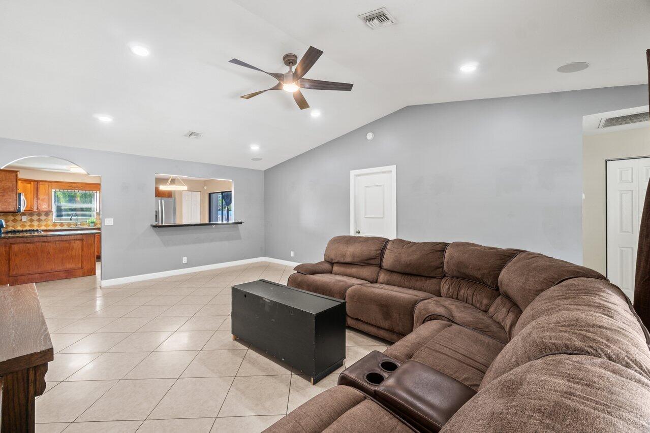 LANTANA HOMES 7 - Residential