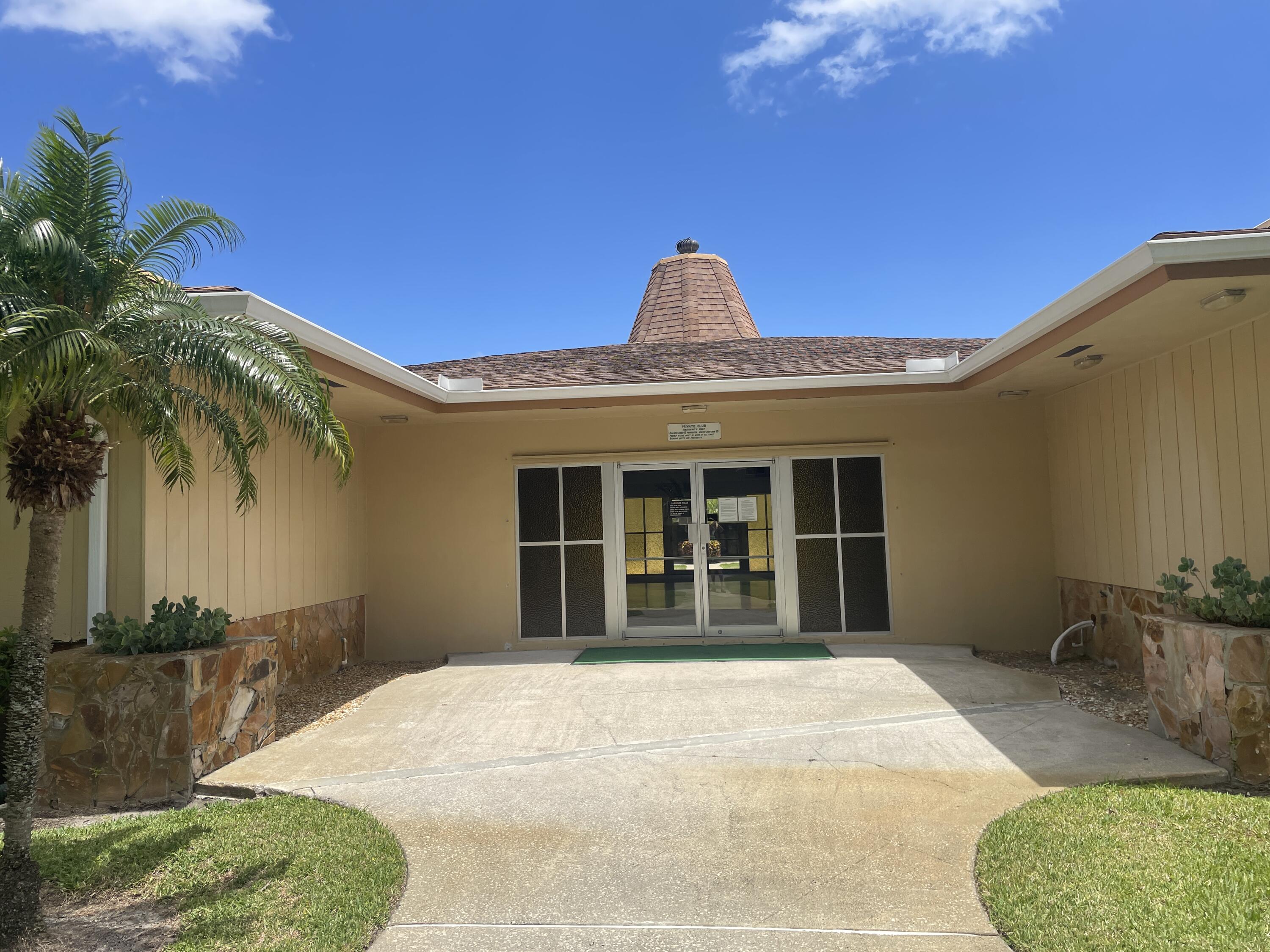 500 Village Green Circle W 316