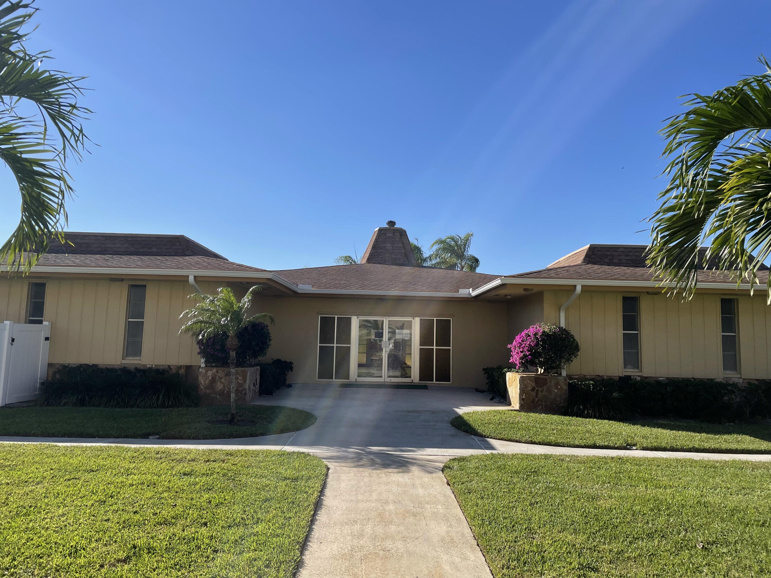 500 Village Green Circle W 316