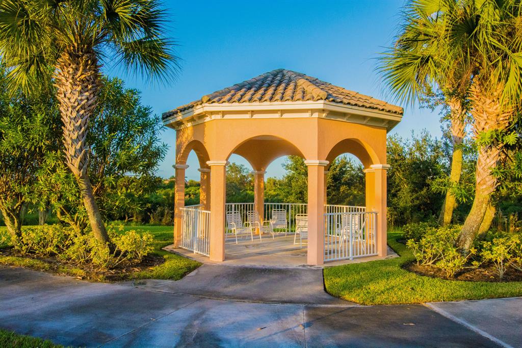 TRADITION PLAT NO 16 - Residential