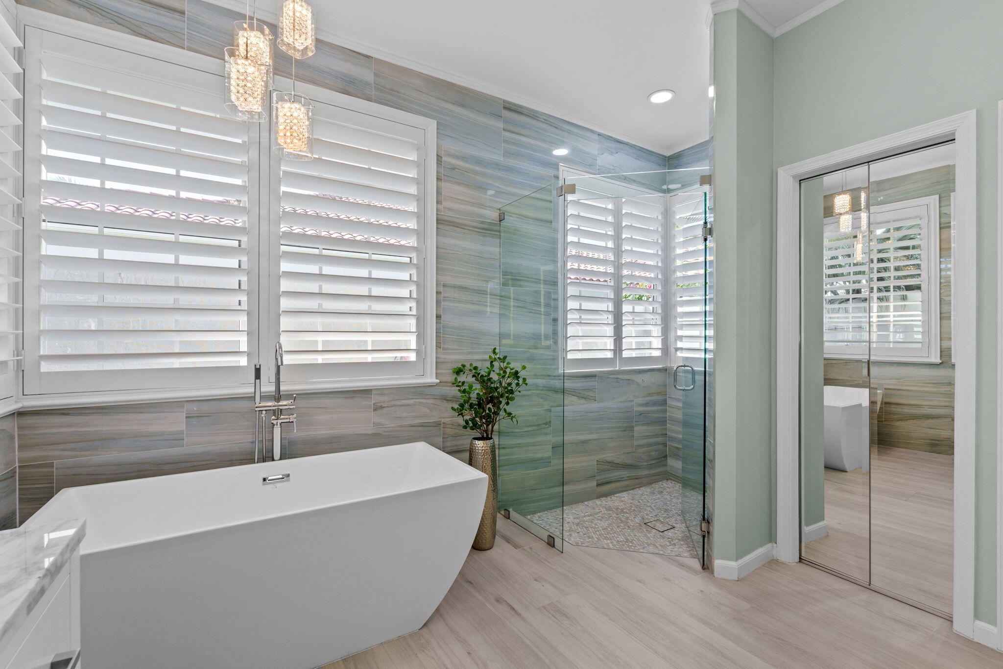 LAKEFIELD OF THE LANDINGS AT WELLINGTON PL 3A - Residential