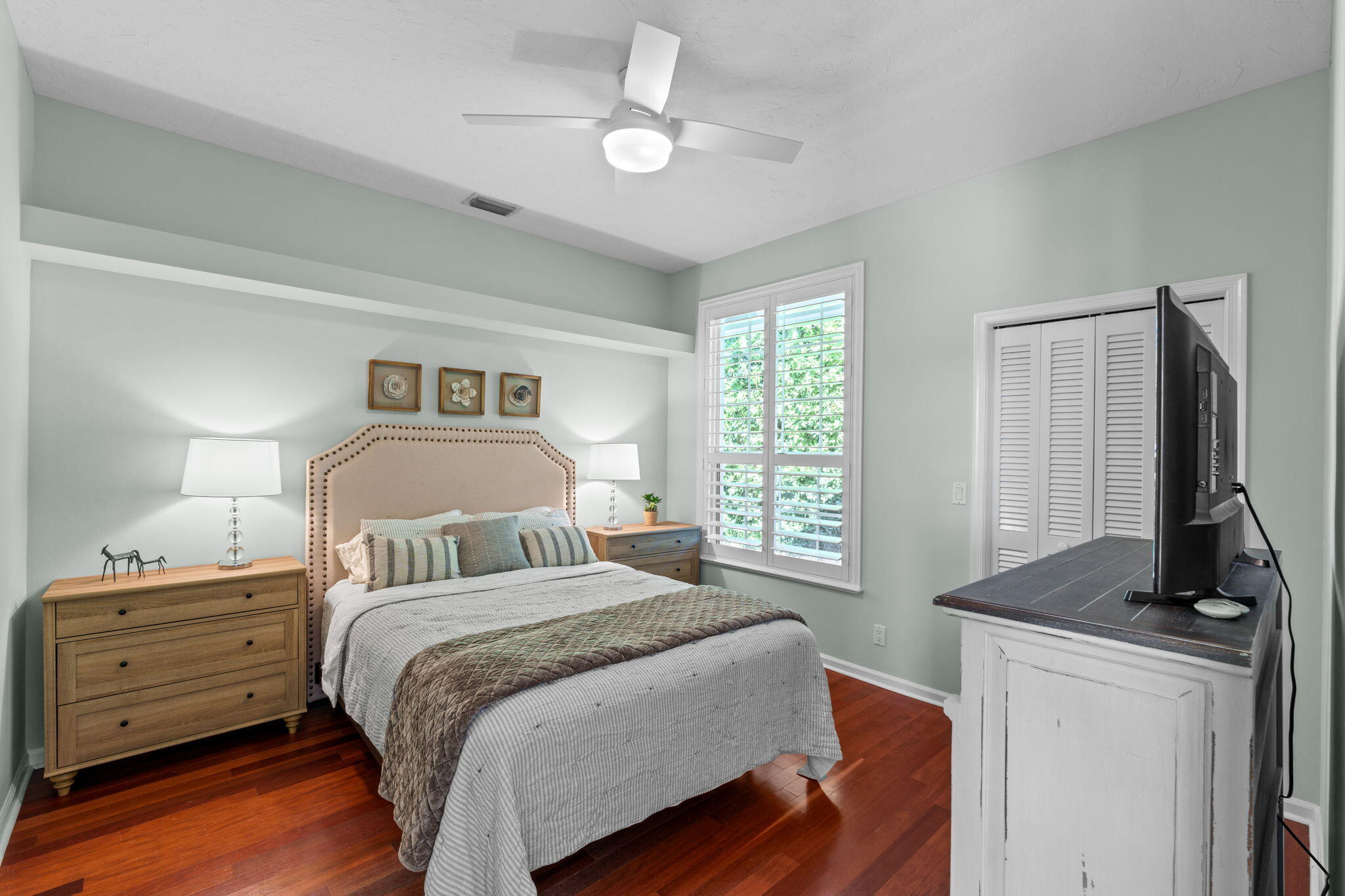 LAKEFIELD OF THE LANDINGS AT WELLINGTON PL 3A - Residential