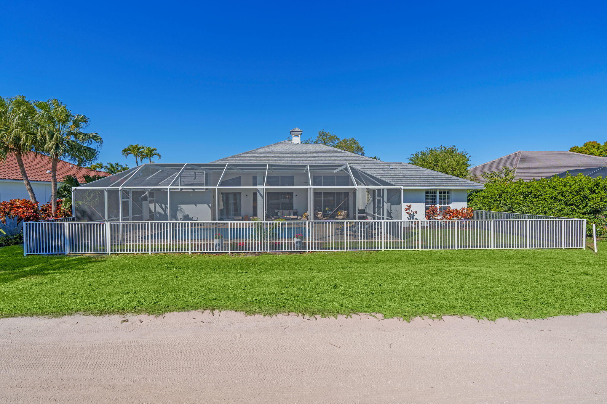 LAKEFIELD OF THE LANDINGS AT WELLINGTON PL 3A - Residential