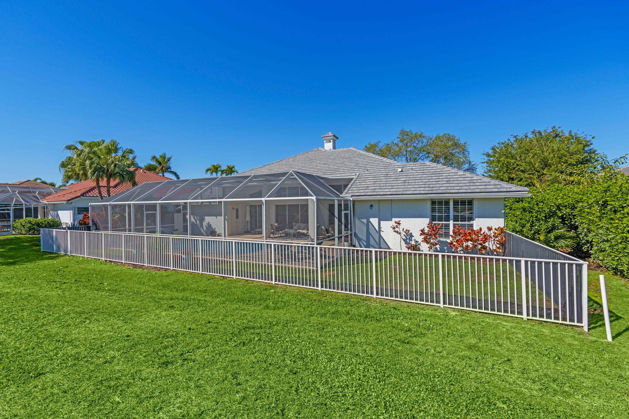 LAKEFIELD OF THE LANDINGS AT WELLINGTON PL 3A - Residential