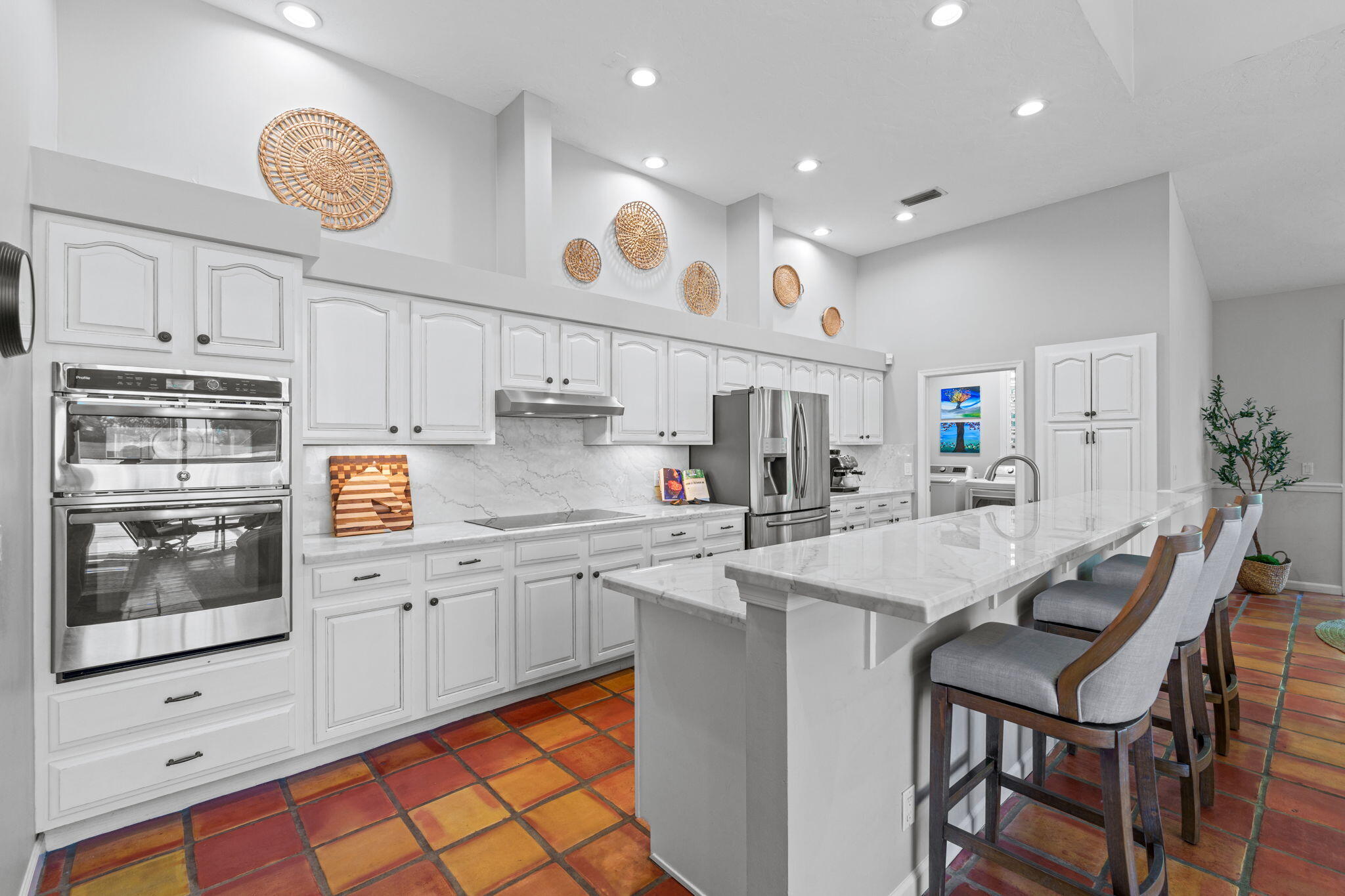 LAKEFIELD OF THE LANDINGS AT WELLINGTON PL 3A - Residential